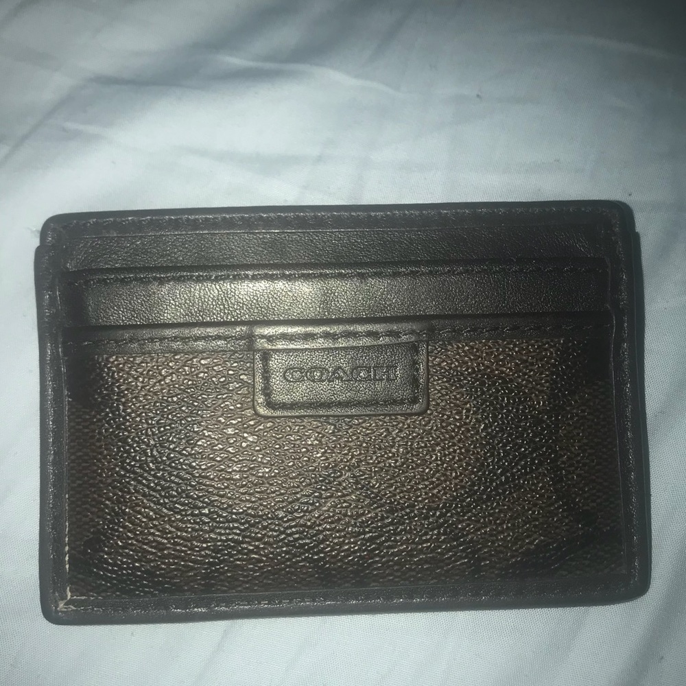Like new coach card case